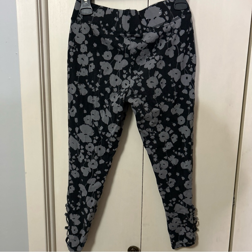 Mixit Black and Gray Leggings with Floral Pattern
